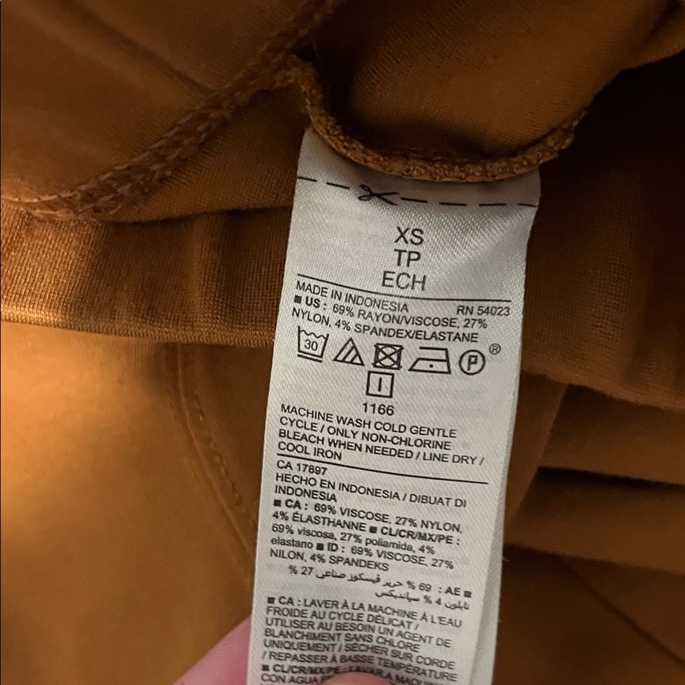 Old Navy Women's Leggings in Rust Brown - Picture 4 of 5